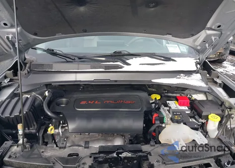 2022 Jeep Compass Latitude 4X4 from USA, damaged, VIN 3C4NJDBB1NT237714